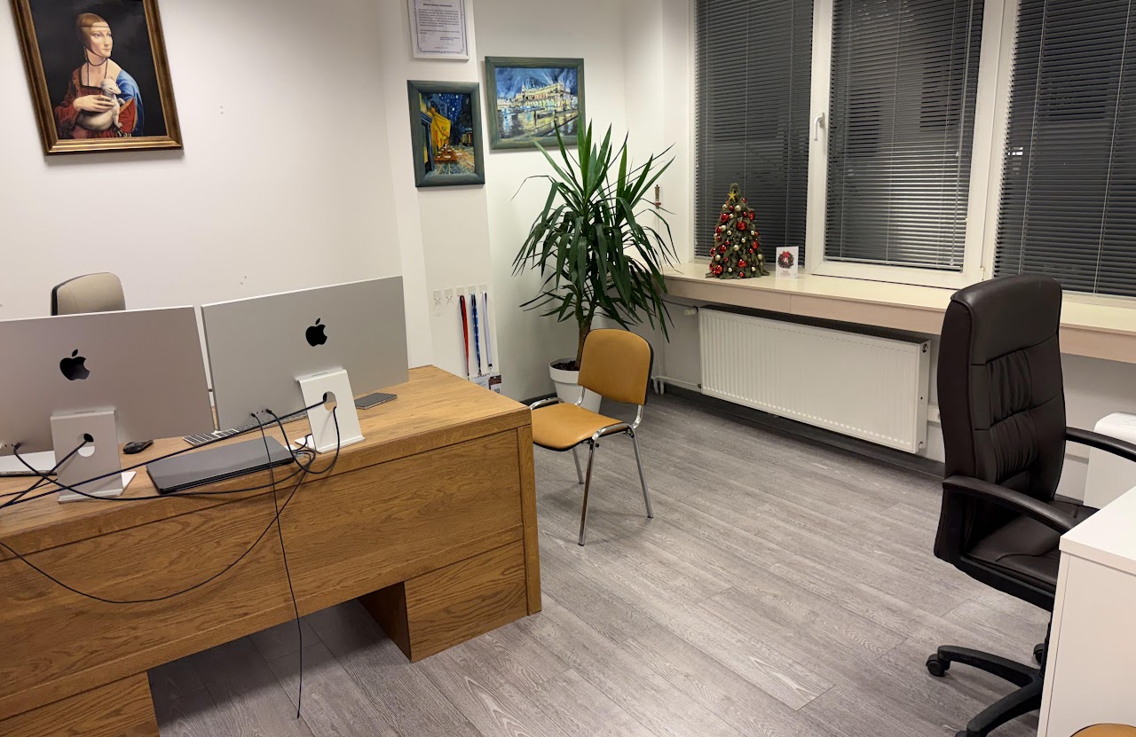 Stanowisko pracy tłumacza przysięgłego